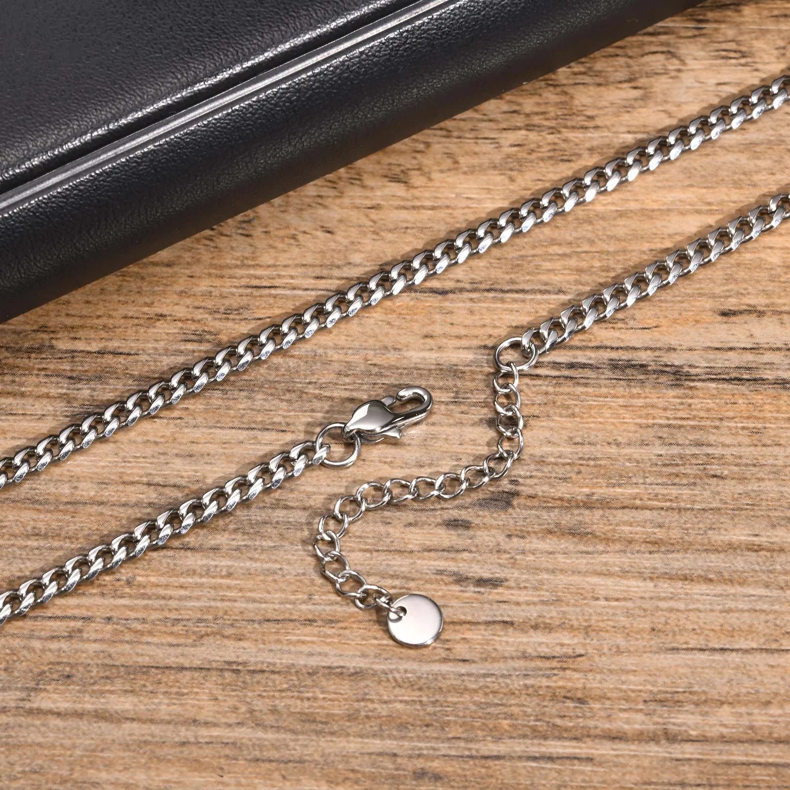 Le Relais | Bracelet Double Tour en Chaîne d'Acier