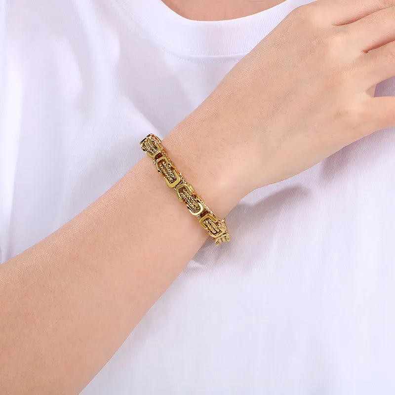 Le Verdict | Bracelet Décisionnel en Acier Doré 18K