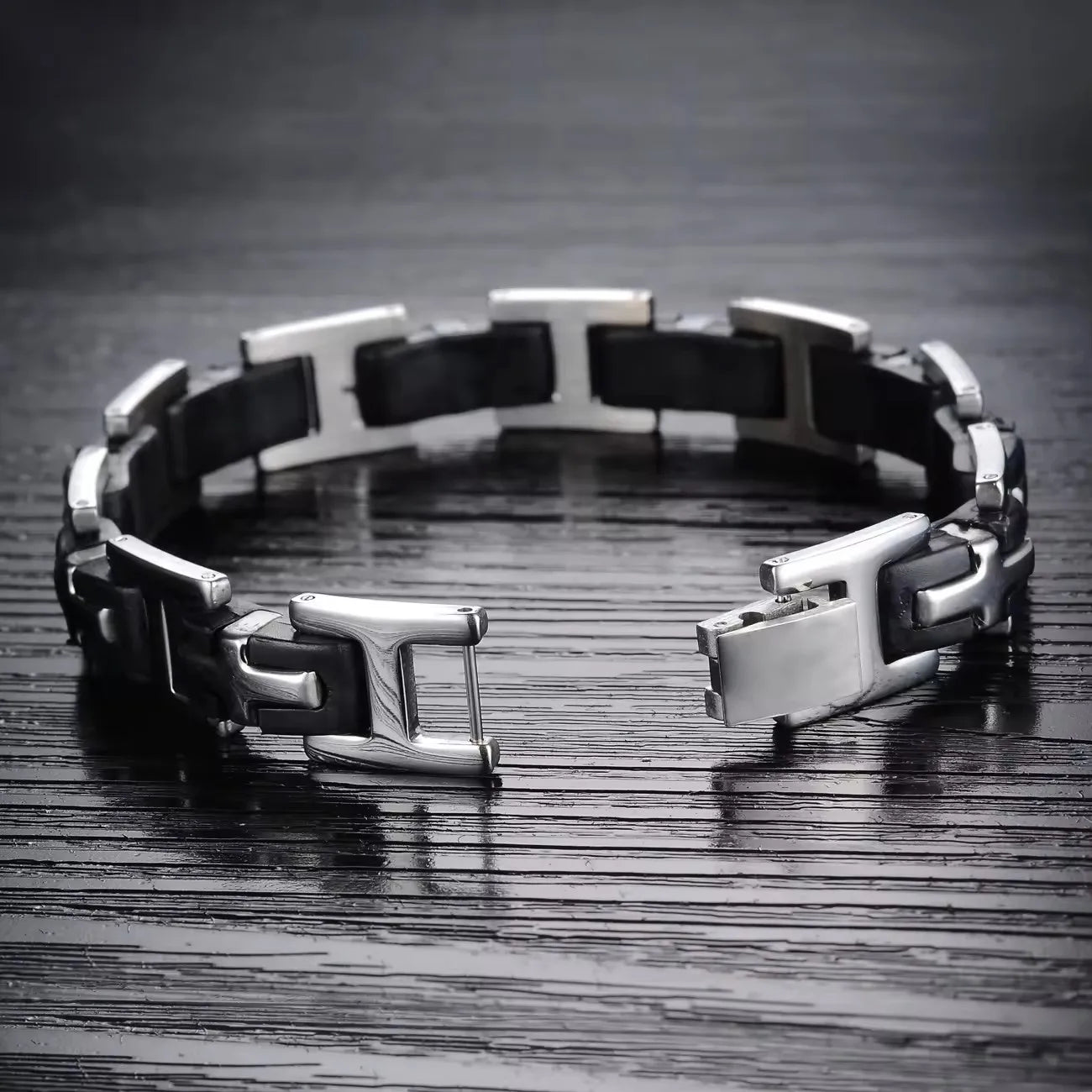 L'Exosquelette | Bracelet Architectural en Acier et Silicone