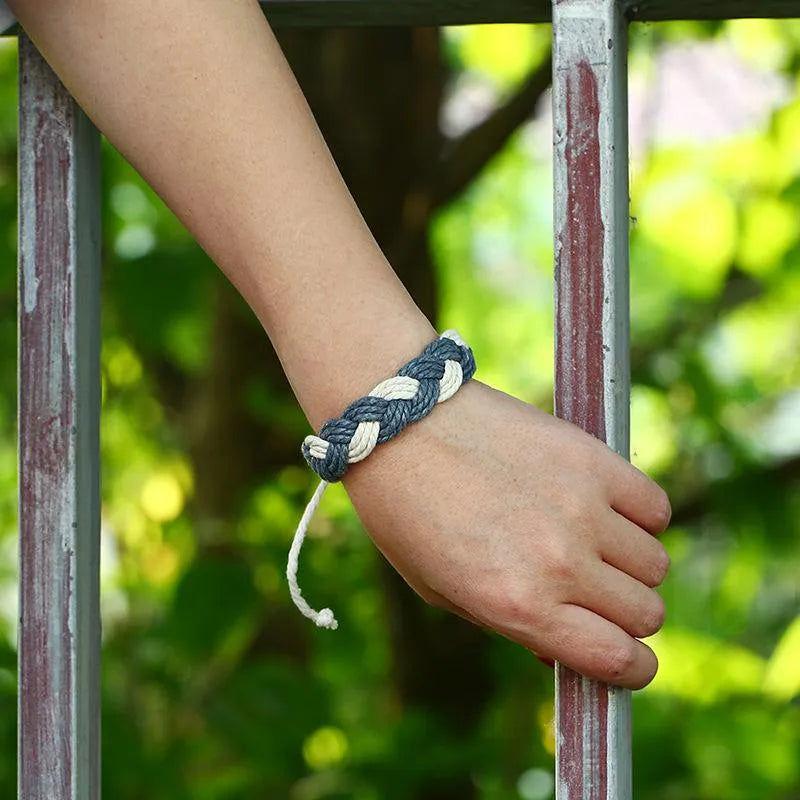 Le Sentier | Bracelet Tressé en Corde de Chanvre Bicolore
